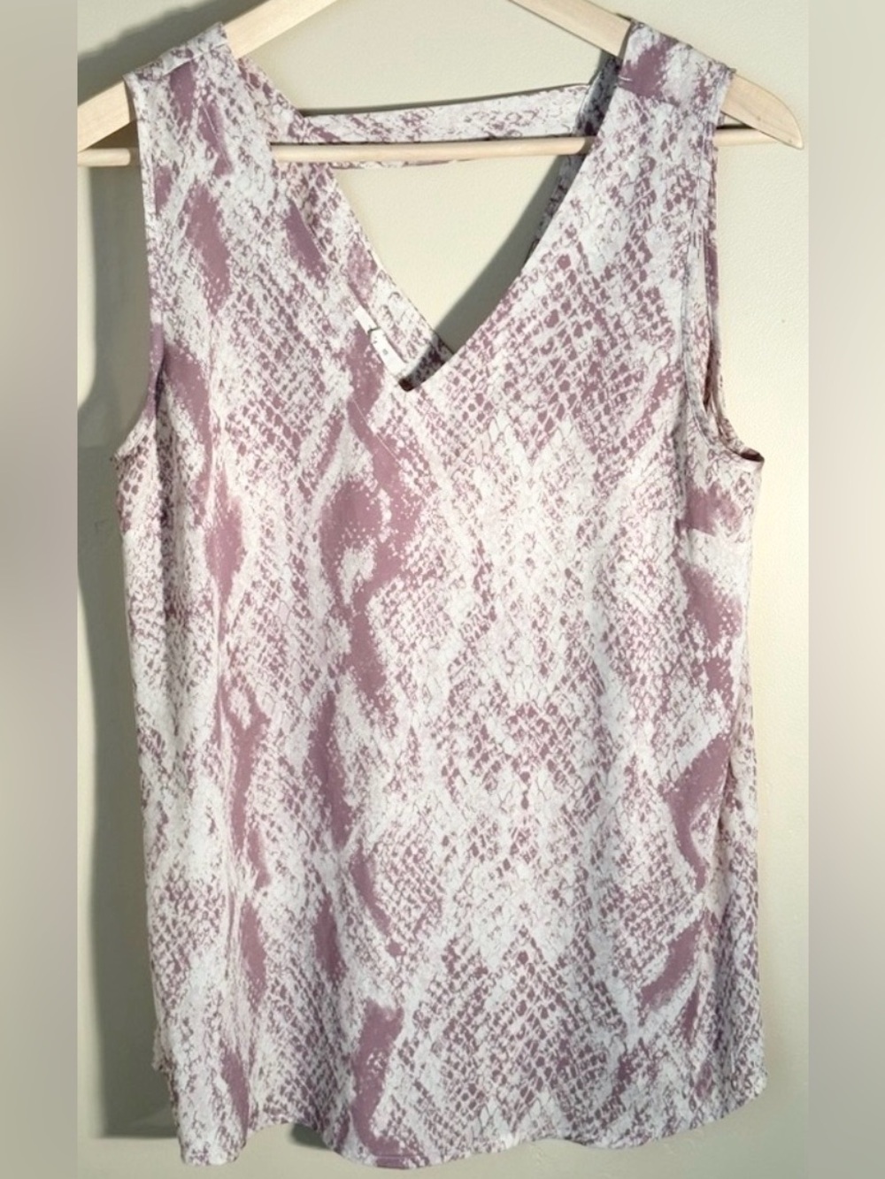 Maurices pinkish purple Medium snake print tank top with cut out back. p2p 20”
